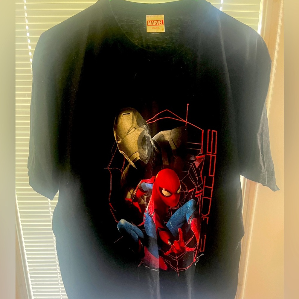 Marvel Dans! Spiderman shirt